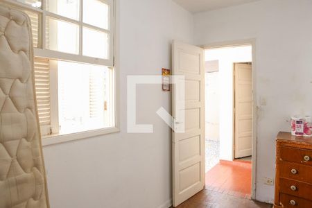 Casa à venda com 263m², 3 quartos e 2 vagas Casa à venda com 263m², 3 quartos e 2 vagasQuarto de Serviço