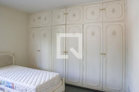 Casa à venda com 263m², 3 quartos e 2 vagas Casa à venda com 263m², 3 quartos e 2 vagasQuarto 2