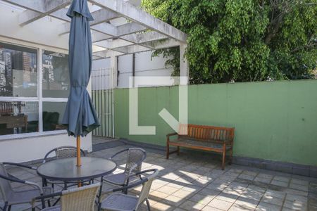 Varanda de casa à venda com 3 quartos, 263m² em Perdizes, São Paulo