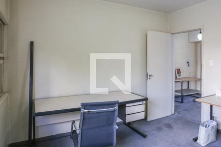 Casa à venda com 263m², 3 quartos e 2 vagas Casa à venda com 263m², 3 quartos e 2 vagasQuarto 3