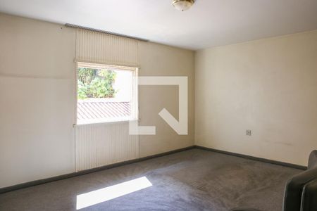 Casa à venda com 263m², 3 quartos e 2 vagas Casa à venda com 263m², 3 quartos e 2 vagasSuíte