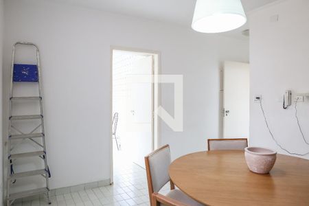 Casa à venda com 263m², 3 quartos e 2 vagas Casa à venda com 263m², 3 quartos e 2 vagasSala de Almoço