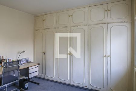 Casa à venda com 263m², 3 quartos e 2 vagas Casa à venda com 263m², 3 quartos e 2 vagasQuarto 3