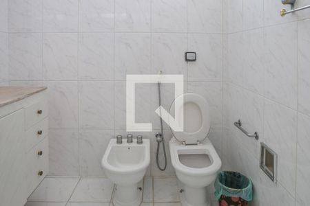 Casa à venda com 263m², 3 quartos e 2 vagas Casa à venda com 263m², 3 quartos e 2 vagasBanheiro da Suíte