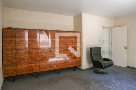 Casa à venda com 263m², 3 quartos e 2 vagas Casa à venda com 263m², 3 quartos e 2 vagasSuíte