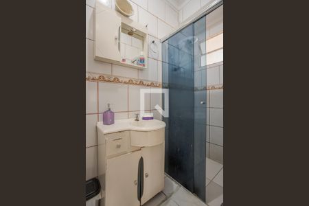 Banheiro de apartamento à venda com 1 quarto, 38m² em Jardim Dona Leopoldina, Porto Alegre