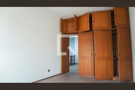 Casa à venda com 360m², 4 quartos e 4 vagasSuíte 1