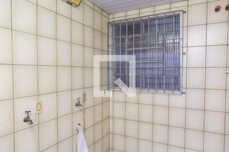 Casa à venda com 250m², 2 quartos e sem vagaÁrea de Serviço