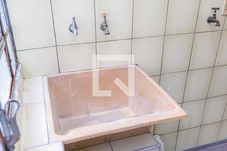 Casa à venda com 250m², 2 quartos e sem vagaÁrea de Serviço