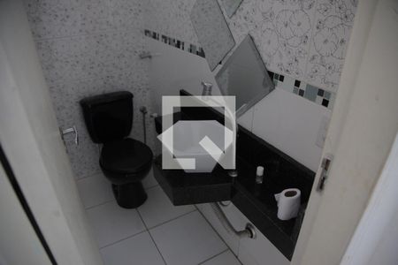 Casa à venda com 135m², 3 quartos e 2 vagasBanheiro 3