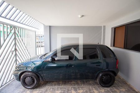 Garagem de casa para alugar com 3 quartos, 150m² em Jardim Augusta, São Paulo