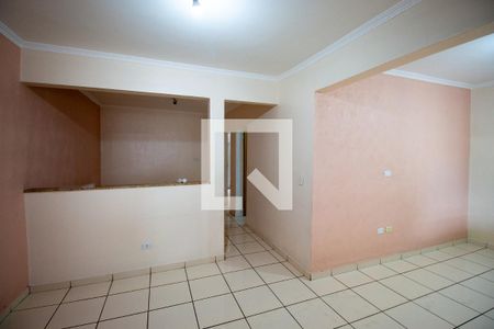 Casa para alugar com 150m², 3 quartos e sem vaga Casa para alugar com 150m², 3 quartos e sem vagaSala