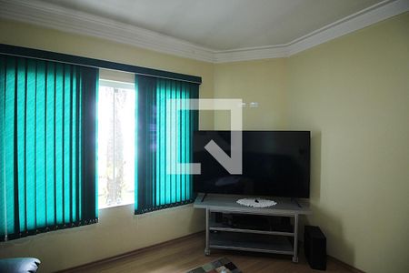 Casa à venda com 327m², 3 quartos e 6 vagasSala