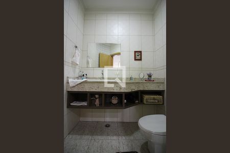 Casa à venda com 327m², 3 quartos e 6 vagasLavabo