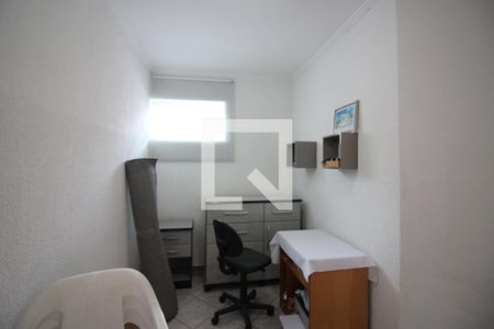 Casa à venda com 327m², 3 quartos e 6 vagasQuarto de Serviço