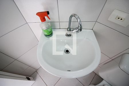 Casa à venda com 327m², 3 quartos e 6 vagasBanheiro de serviço