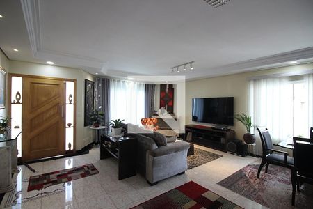 Casa à venda com 327m², 3 quartos e 6 vagasSala