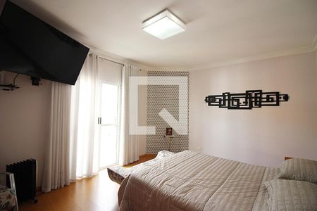 Casa à venda com 327m², 3 quartos e 6 vagasSuíte 1