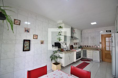 Casa à venda com 327m², 3 quartos e 6 vagasCozinha