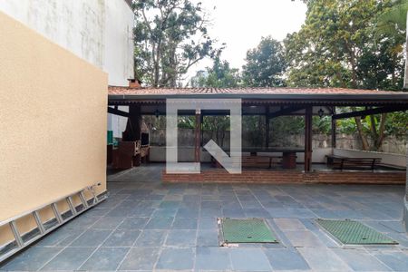 Apartamento para alugar com 90m², 3 quartos e sem vagaÁrea comum - Churrasqueira