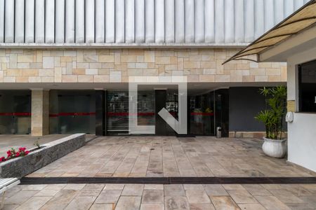 Apartamento para alugar com 90m², 3 quartos e sem vagaEntrada