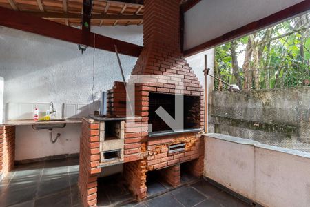 Apartamento para alugar com 90m², 3 quartos e sem vagaÁrea comum - Churrasqueira