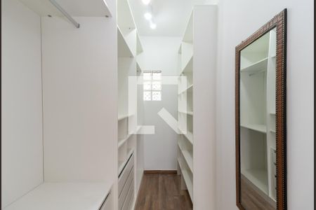 Apartamento para alugar com 90m², 3 quartos e sem vagaCloset da Suíte