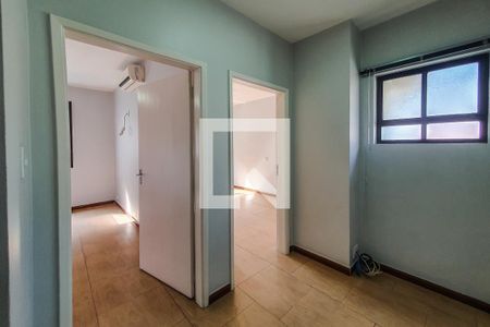 Casa para alugar com 209m², 3 quartos e 1 vaga Casa para alugar com 209m², 3 quartos e 1 vagaCorredor
