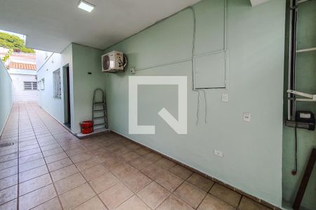 Casa para alugar com 209m², 3 quartos e 1 vaga Casa para alugar com 209m², 3 quartos e 1 vagaGaragem