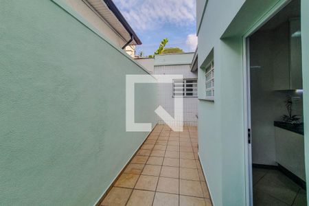 Casa para alugar com 209m², 3 quartos e 1 vaga Casa para alugar com 209m², 3 quartos e 1 vagaQuintal