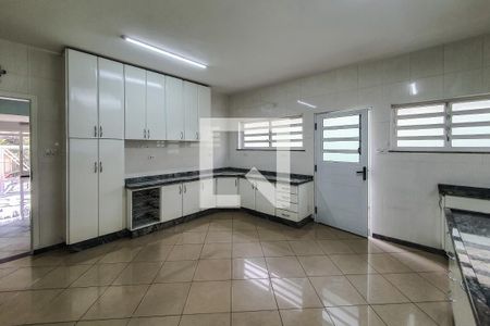 Casa para alugar com 209m², 3 quartos e 1 vaga Casa para alugar com 209m², 3 quartos e 1 vagaCozinha