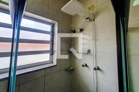 Casa para alugar com 209m², 3 quartos e 1 vaga Casa para alugar com 209m², 3 quartos e 1 vagaBanheiro Social