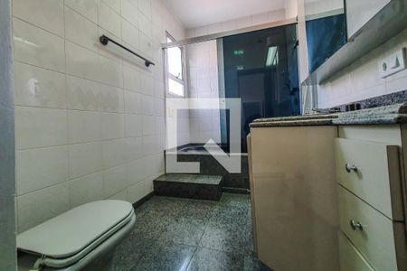 Casa para alugar com 209m², 3 quartos e 1 vaga Casa para alugar com 209m², 3 quartos e 1 vagaBanheiro da Suíte