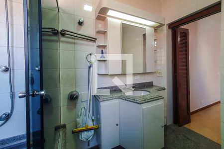 Casa para alugar com 209m², 3 quartos e 1 vaga Casa para alugar com 209m², 3 quartos e 1 vagaBanheiro da Suíte