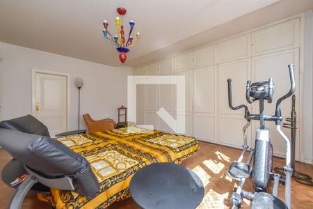 Apartamento à venda com 343m², 3 quartos e 2 vagas Apartamento à venda com 343m², 3 quartos e 2 vagasQuarto 3 - Suíte