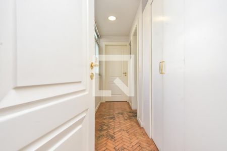 Apartamento à venda com 343m², 3 quartos e 2 vagas Apartamento à venda com 343m², 3 quartos e 2 vagasÁrea de Serviço