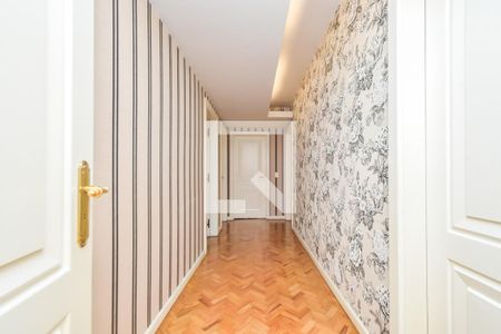 Apartamento à venda com 343m², 3 quartos e 2 vagas Apartamento à venda com 343m², 3 quartos e 2 vagasCorredor