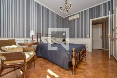 Apartamento à venda com 343m², 3 quartos e 2 vagas Apartamento à venda com 343m², 3 quartos e 2 vagasQuarto 1