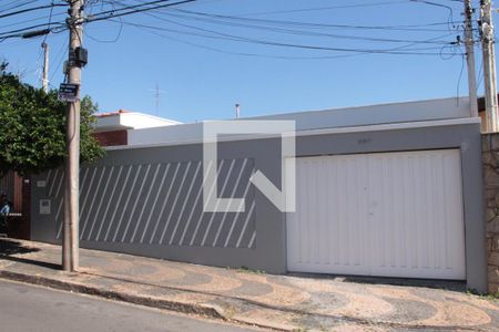 Fachada de casa à venda com 3 quartos, 300m² em Jardim Dom Bosco, Campinas