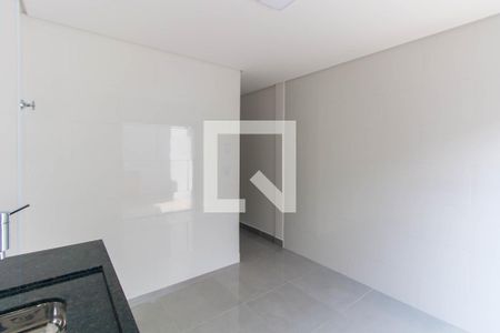 Cozinha de casa à venda com 3 quartos, 90m² em Vila Darli, São Paulo