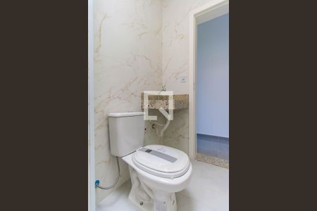 Casa à venda com 90m², 3 quartos e 2 vagas Casa à venda com 90m², 3 quartos e 2 vagasBanheiro 3