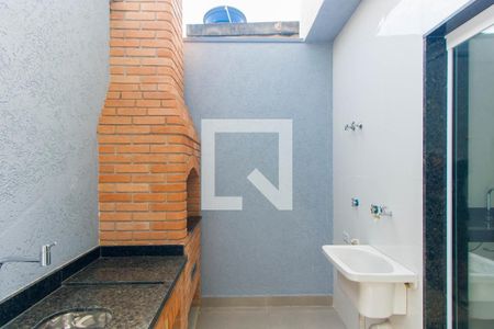 Casa à venda com 90m², 3 quartos e 2 vagas Casa à venda com 90m², 3 quartos e 2 vagasLavanderia/Churrasqueira
