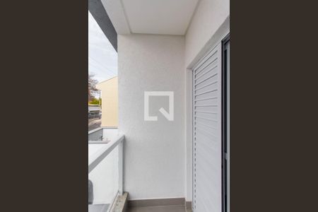 Casa à venda com 90m², 3 quartos e 2 vagas Casa à venda com 90m², 3 quartos e 2 vagasVaranda da Suíte