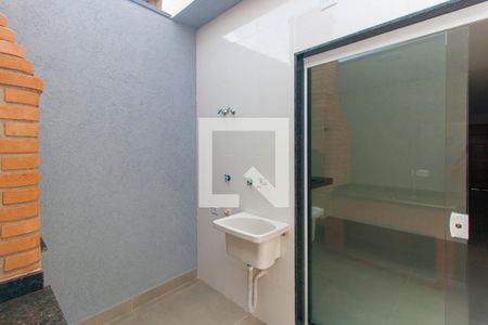 Casa à venda com 90m², 3 quartos e 2 vagas Casa à venda com 90m², 3 quartos e 2 vagasLavanderia/Churrasqueira