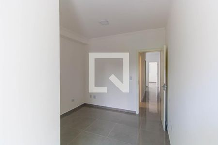 Casa à venda com 90m², 3 quartos e 2 vagas Casa à venda com 90m², 3 quartos e 2 vagasSuíte