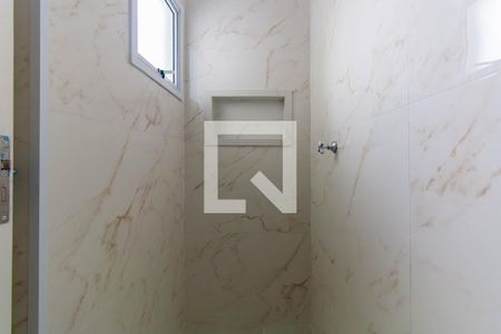 Casa à venda com 90m², 3 quartos e 2 vagas Casa à venda com 90m², 3 quartos e 2 vagasBanheiro da Suíte