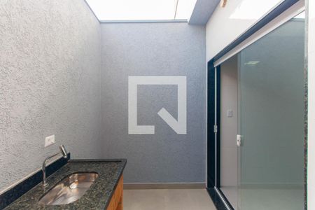 Casa à venda com 90m², 3 quartos e 2 vagas Casa à venda com 90m², 3 quartos e 2 vagasLavanderia/Churrasqueira