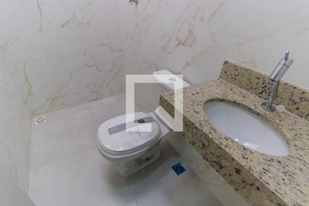 Casa à venda com 90m², 3 quartos e 2 vagas Casa à venda com 90m², 3 quartos e 2 vagasBanheiro da Suíte