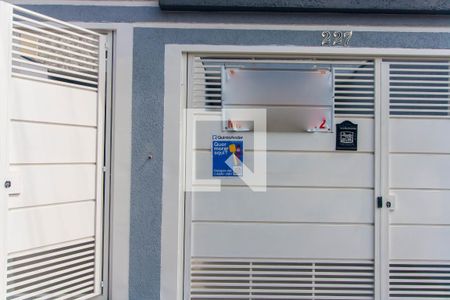 Casa à venda com 90m², 3 quartos e 2 vagas Casa à venda com 90m², 3 quartos e 2 vagasPlaca Instalada