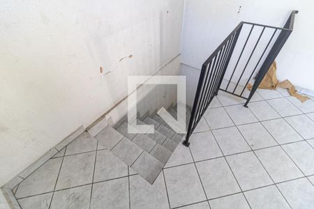 Casa à venda com 360m², 4 quartos e 5 vagasEscada